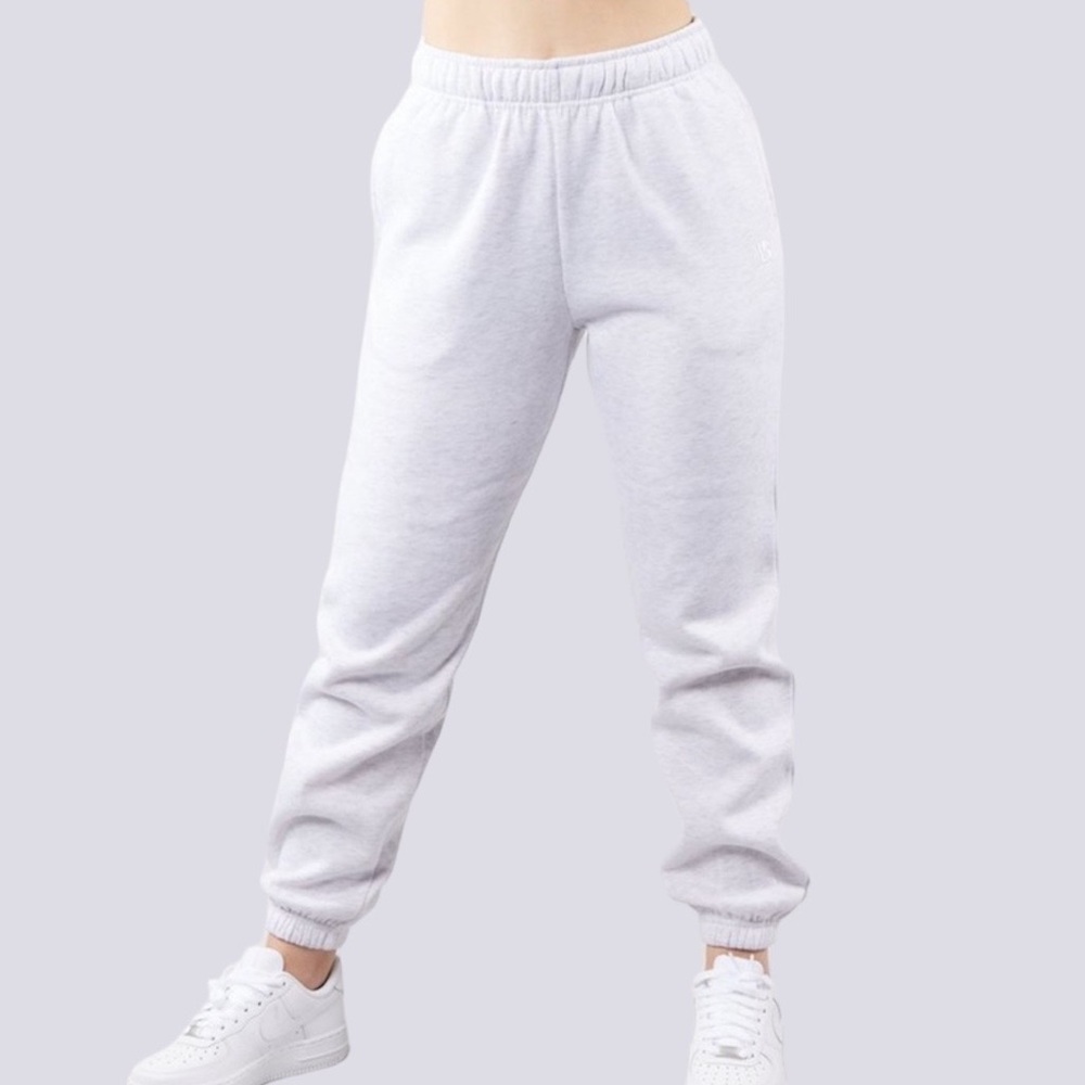 Buffbunny Untamed Jogger in Light Grey